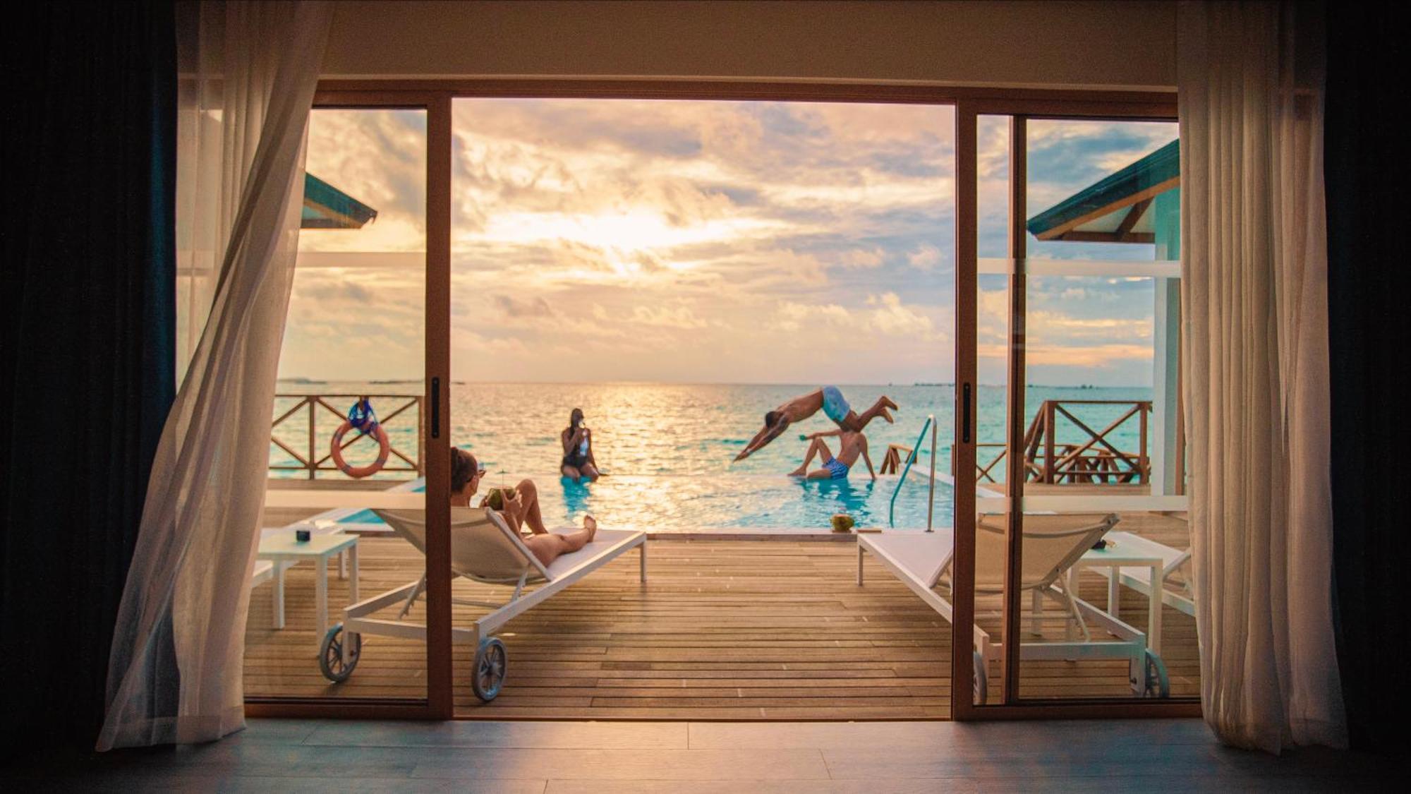 Joy Island Maldives All Inclusive Resort Male Exterior photo